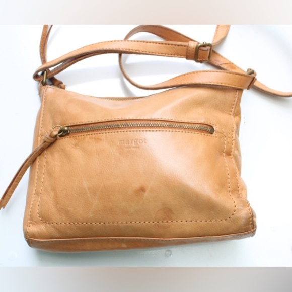 Margot leather cross body bag - Picture 7 of 13